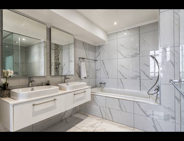 4 BEDROOM PENTHOUSE FOR SALE IN MORNINGSIDE